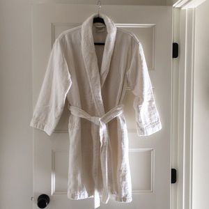 Pottery Barn Bath Robe